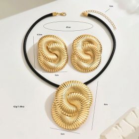 Glamorous Golden Spiral Jewelry Set  - A Statement Of Elegance (Color: Gold)